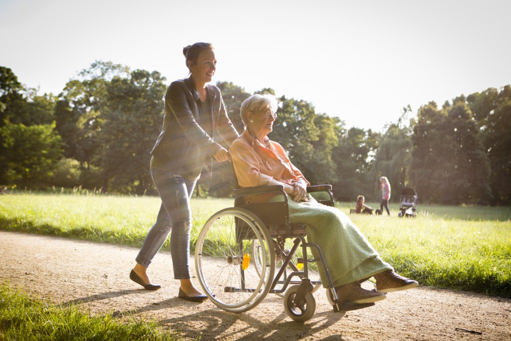 patient in rolstoel