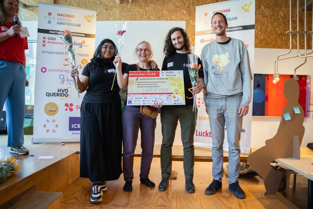 Hacking Health Amsterdam 2023 light-up